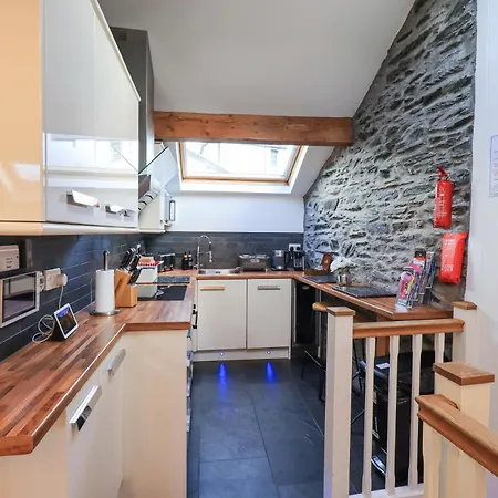 Workshop * Bowness-on-Windermere